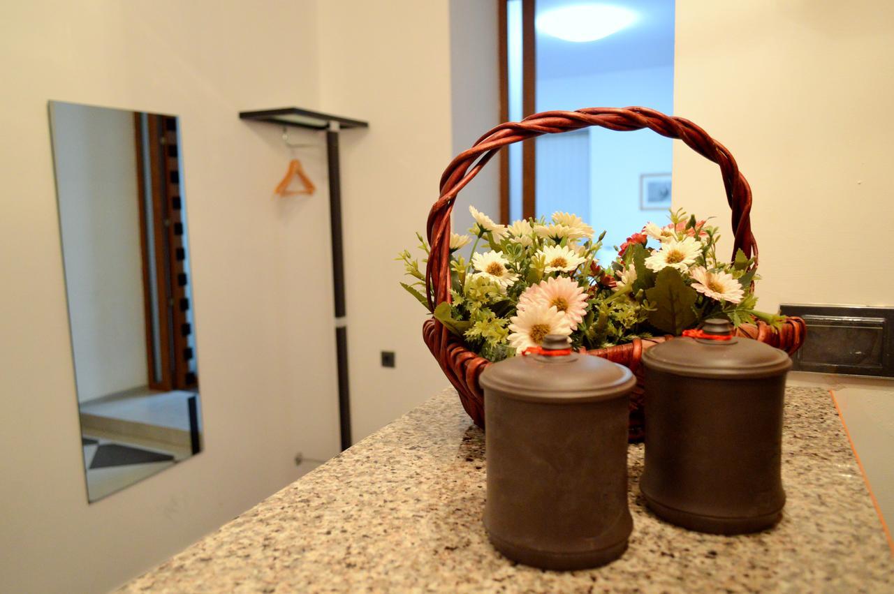 Deluxe Apartment Tbilisi Eksteriør billede
