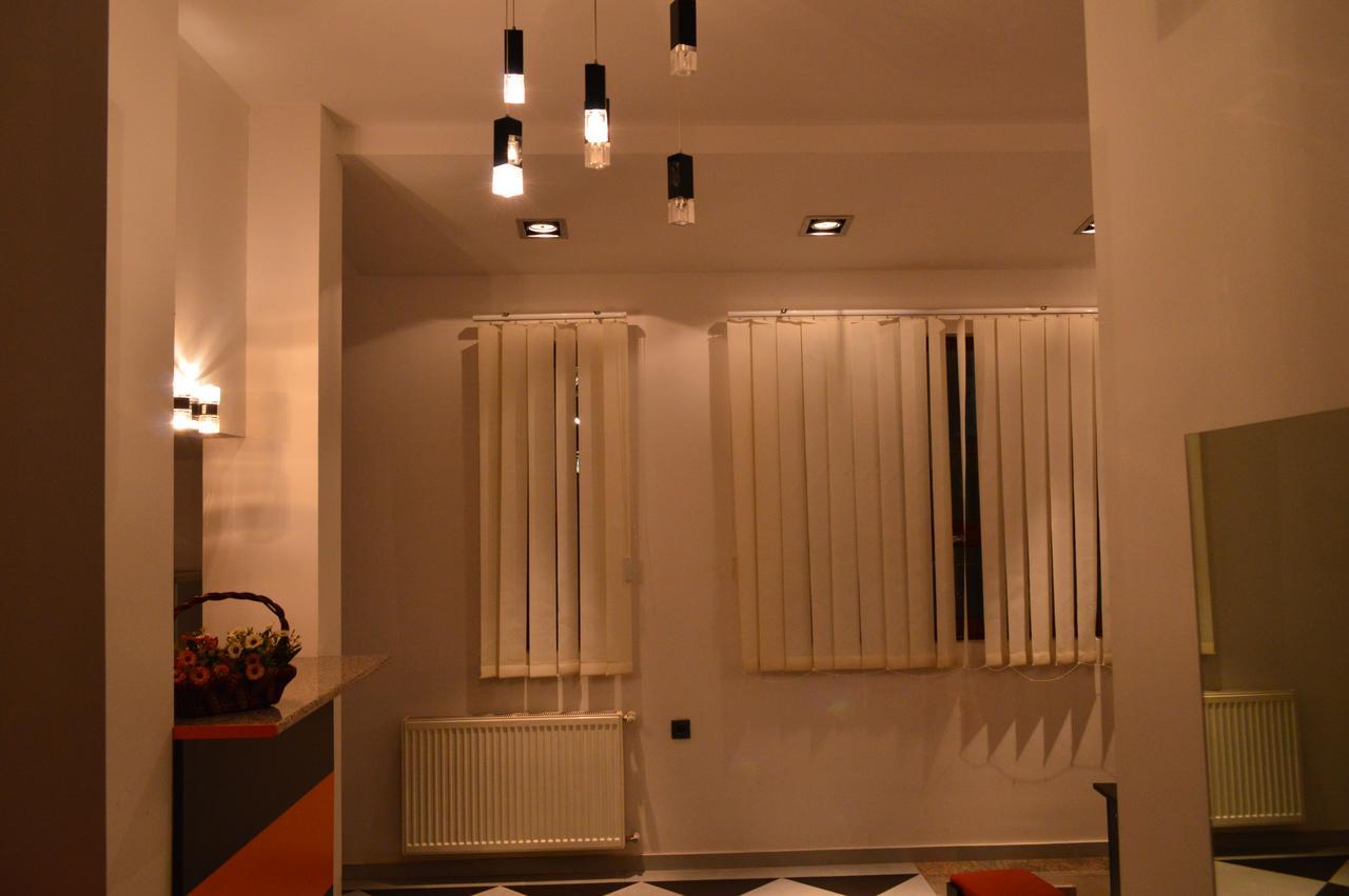 Deluxe Apartment Tbilisi Eksteriør billede